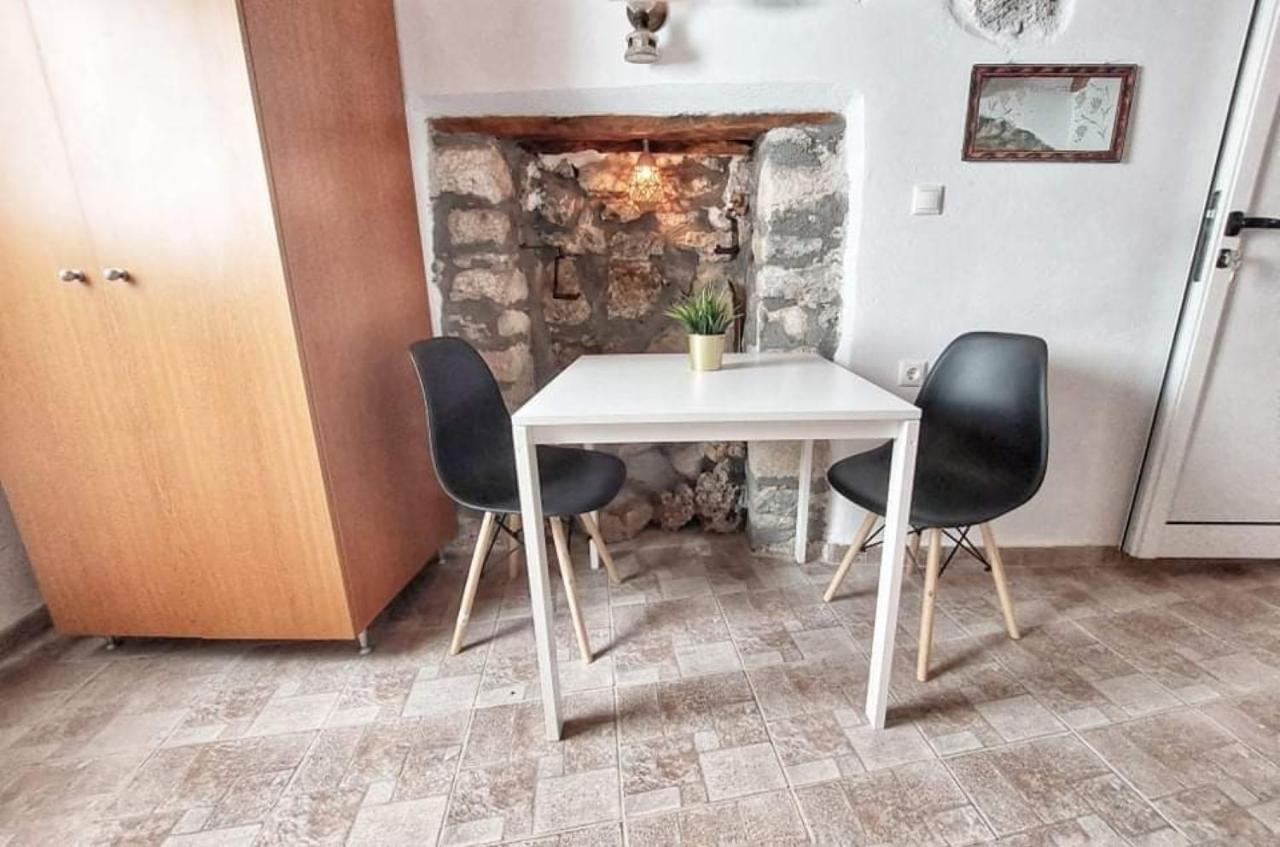 Drosostalida Villa Ano Simi Eksteriør billede